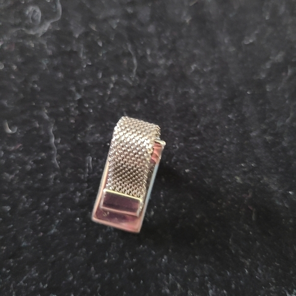 Vtg Hope Chest earrings - Picture 2 of 5